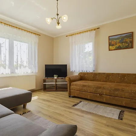 Pajtas 2 By Interhome بالاتونفينيفيس
