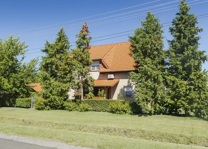 Pajtas 2 By Interhome Апартаменты Балатонфеньвеш